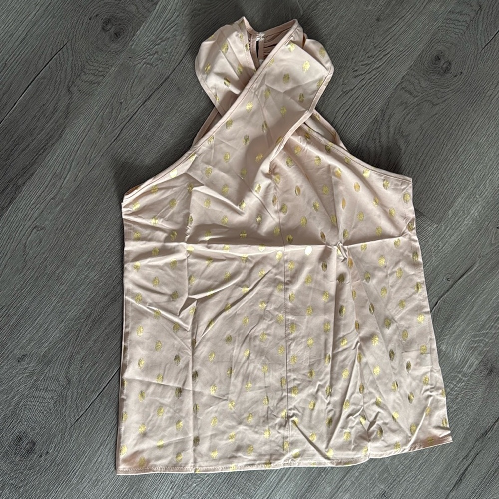 Women’s around the neck blouse